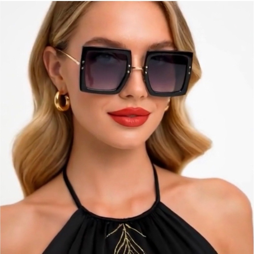 Oversized Square Geometric Sunglasses Black Gold Gradient Lens Flat Top Shades
